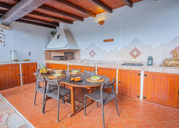 Sardinia Family - Donatella With Private Pool Arzachena
