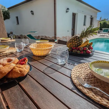 Sardinia Family - Donatella With Private Pool *