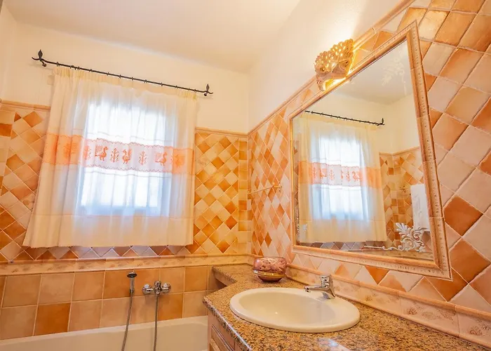 Villa Sardinia Family - Donatella With Private Pool