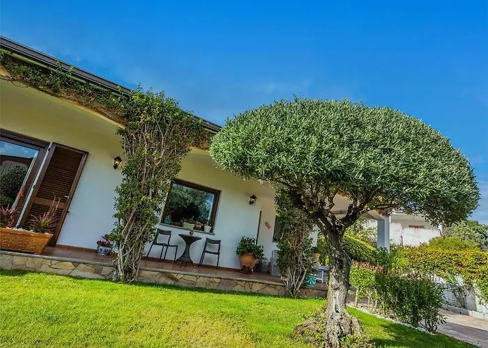 Sardinia Family - Donatella With Private Pool Βίλα